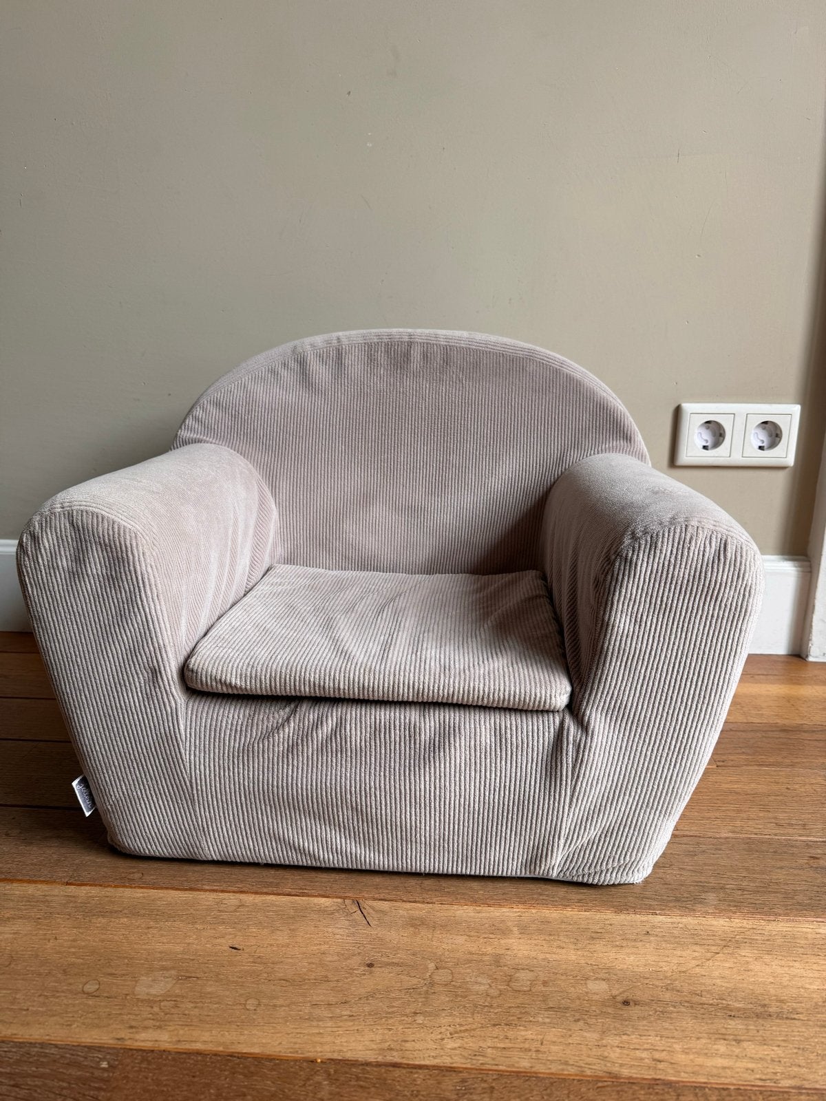 Kinderstoeltje fauteuil beige ribstof Jolien met kussen, Ophalen, Gebruikt, Overige typen