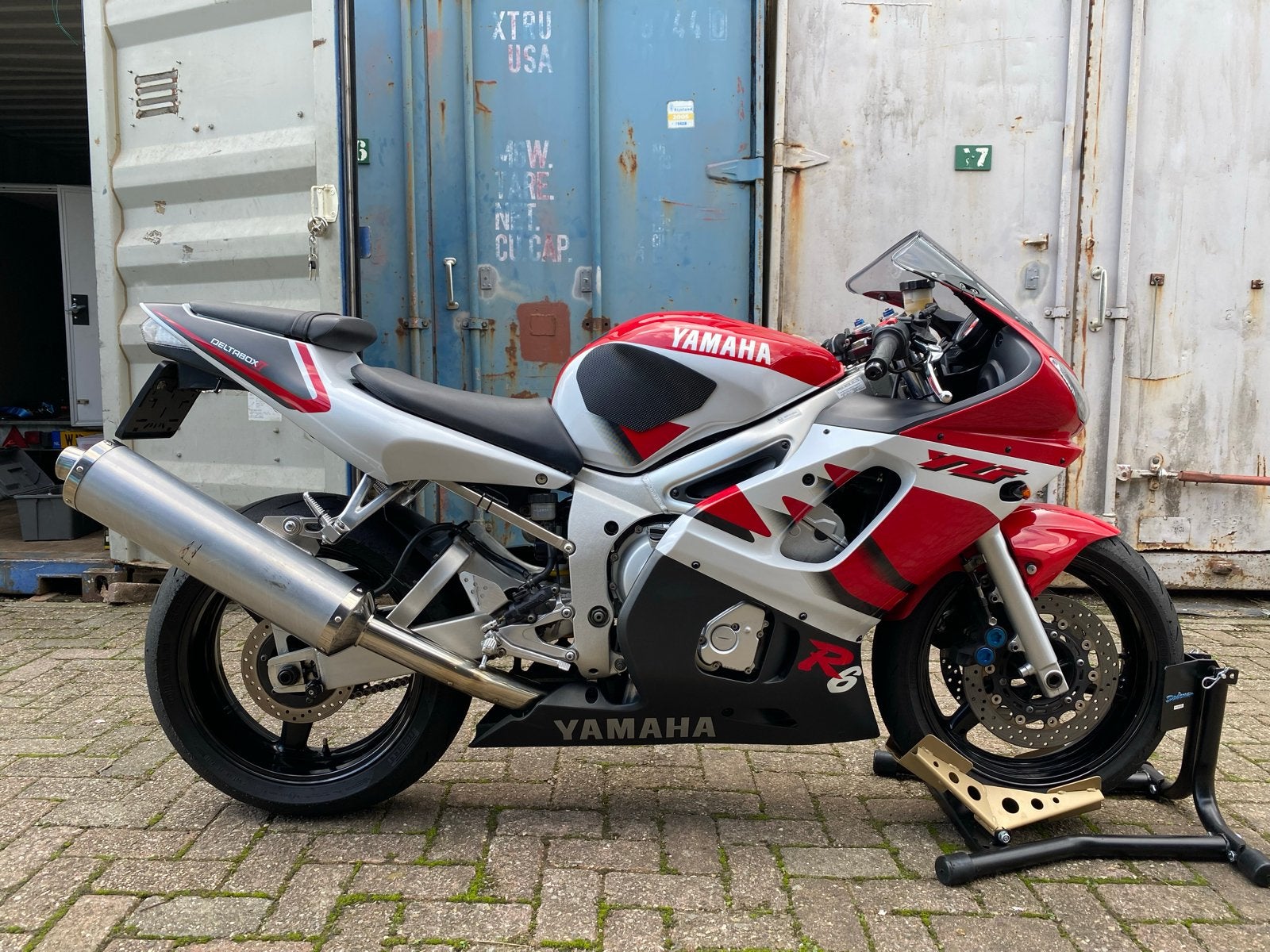Yamaha YZF R6 uit 1999 - Superstaat, lage kmstand extra's!, Motoren, Motorrijbewijs A, Gebruikt, Super Sport, Handgeschakeld