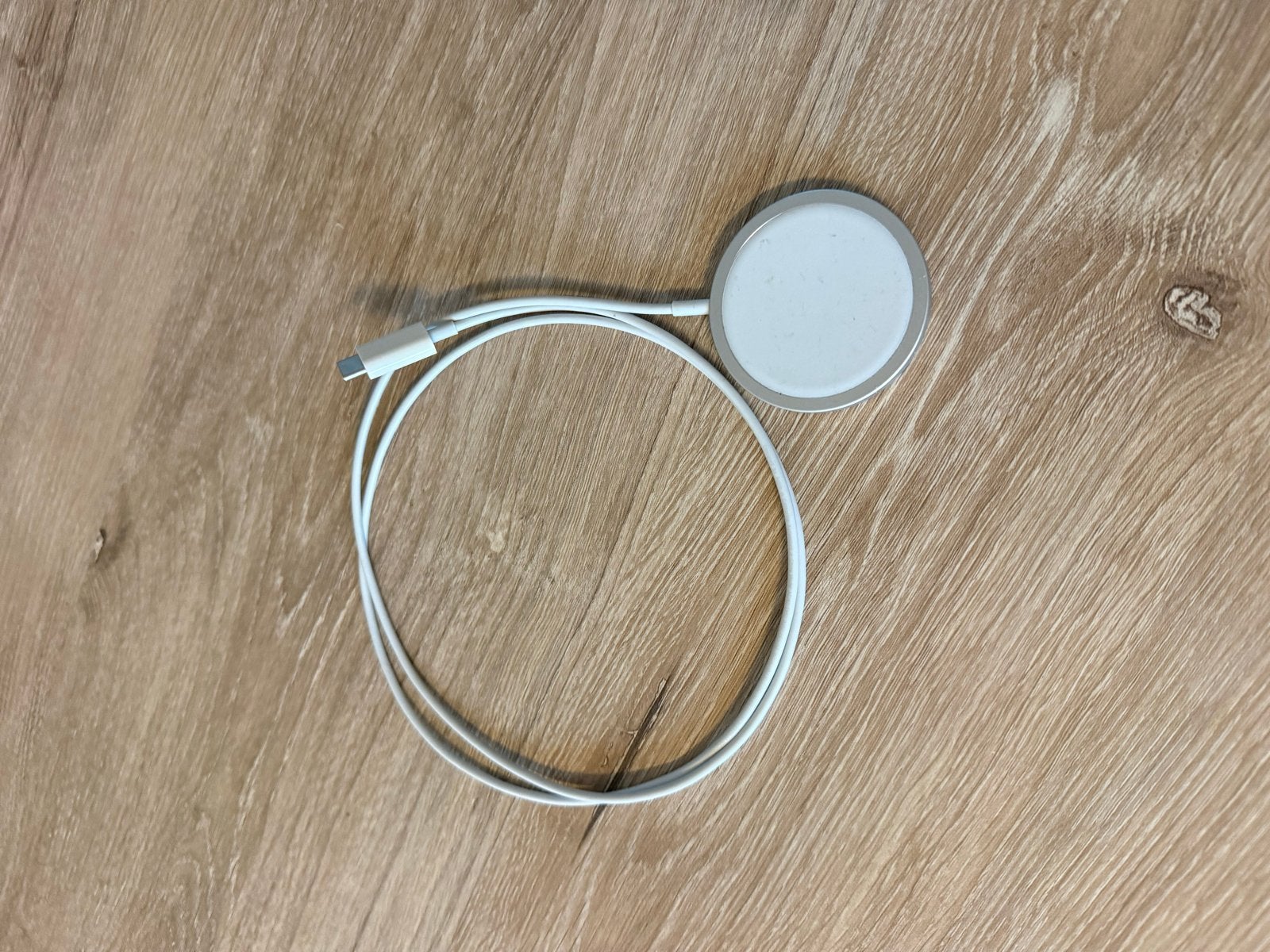 Apple MagSafe Oplader - Draadloos Opladen, Ophalen of Verzenden, Zo goed als nieuw, Overige typen, Apple