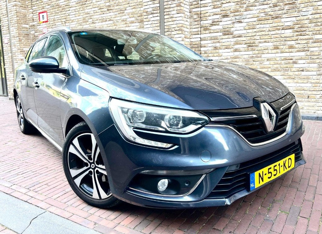 Renault Mégane Estate 1.2 TCe Limited 2018 Autom/Parks/AC/St