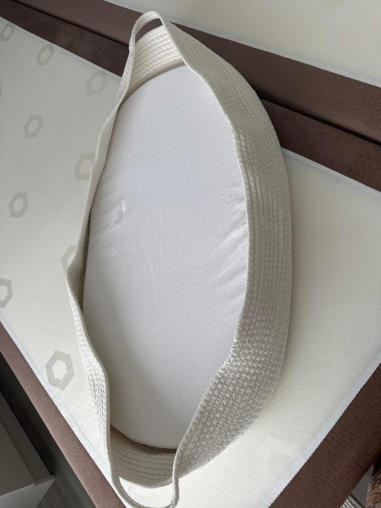 Mooie en comfortabele wieg voor baby's, Kinderen en Baby's, Babywiegjes en Ledikanten, Ophalen, Zo goed als nieuw, Wieg