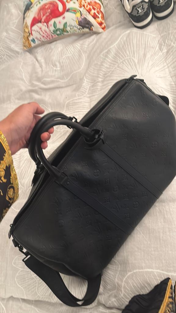 Louis Vuitton Keepall Bandoulière 50 Monogram Eclipse, Sieraden, Tassen en Uiterlijk, Tassen | Reistassen en Weekendtassen, 40 tot 60 cm