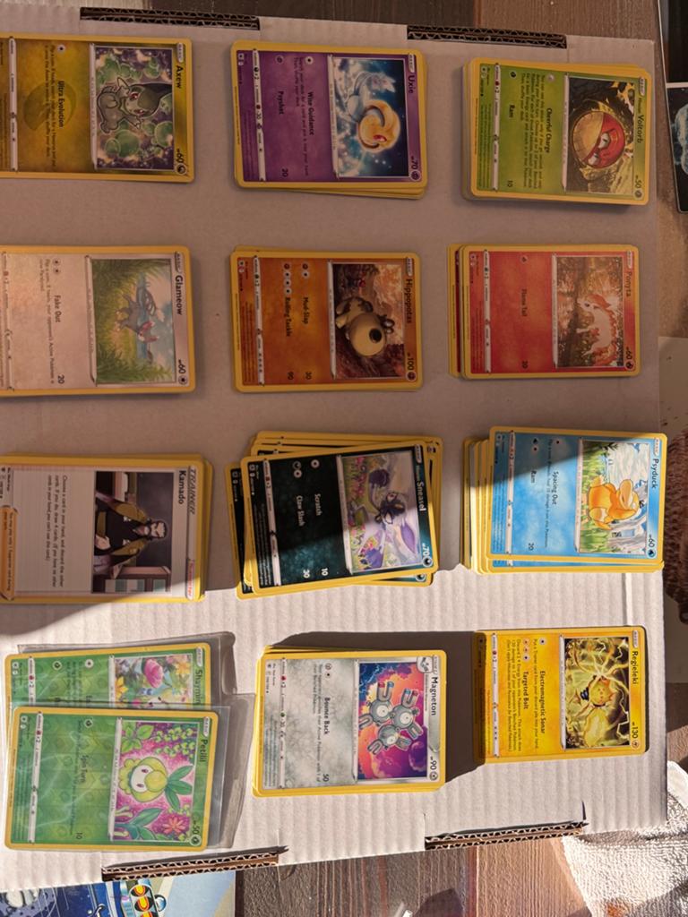 Pokémon Kaarten - Astral Radiance bulk, Ophalen of Verzenden, Zo goed als nieuw, Meerdere kaarten