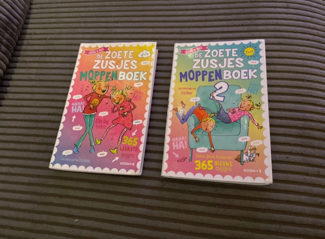 Hanneke de Zoete zusjes moppenboek moppen boek deel 1 en 2, Boeken, Ophalen of Verzenden, Moppen