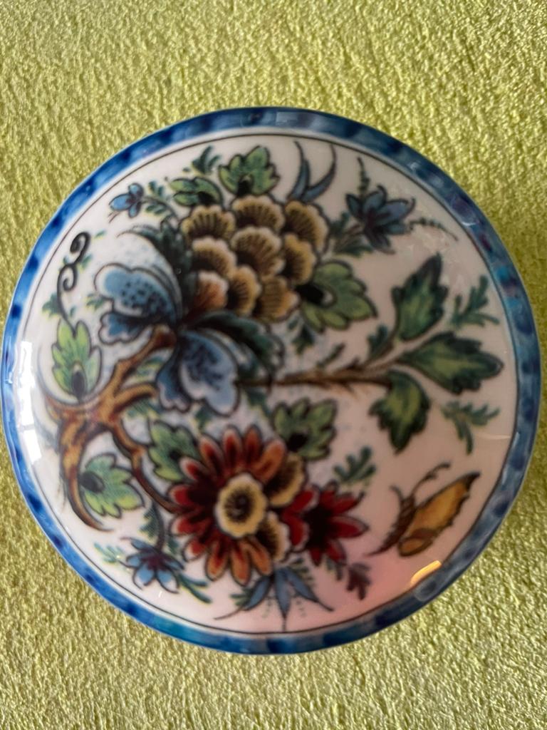 Delfts Polychroom doosje. 6/4,5 cm, Ophalen of Verzenden