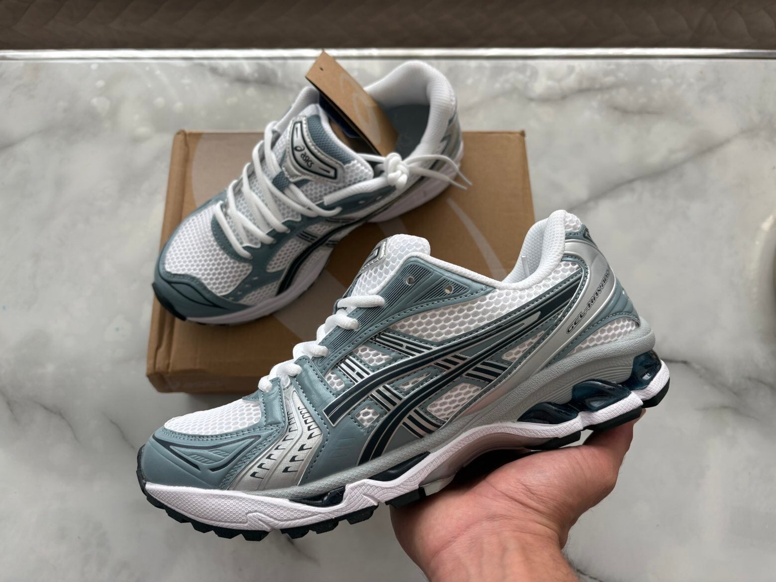 asics gel kayano, Ophalen of Verzenden, Zo goed als nieuw, Hardloopschoenen, Asics
