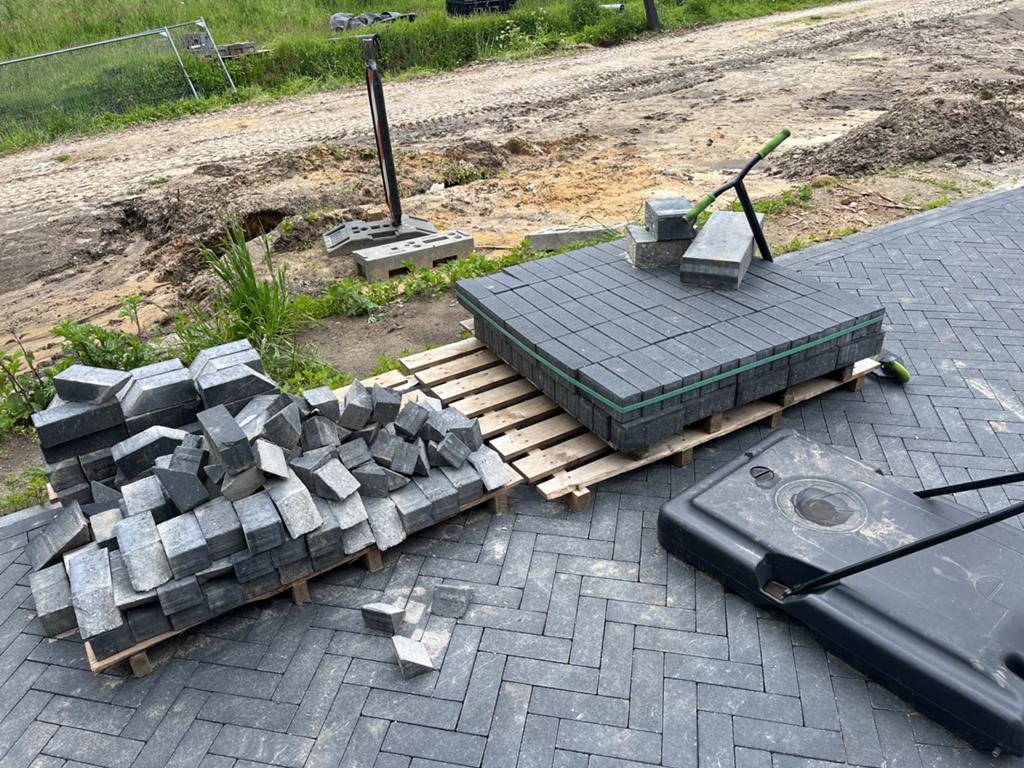 Gratis klinkers - Ideaal voor oprit of terras, Ophalen, Gebruikt, Klinkers, 10 m² of meer