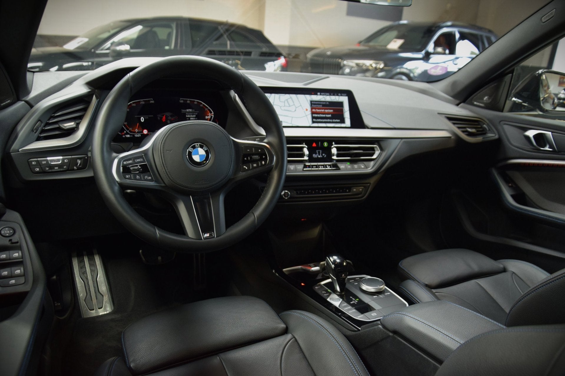 BMW 2-serie Gran Coupé 218i *M-Pakket*Navi|Leder|Leder|2e E, Dealer onderhouden, 136 pk, Gebruikt, 1350 kg