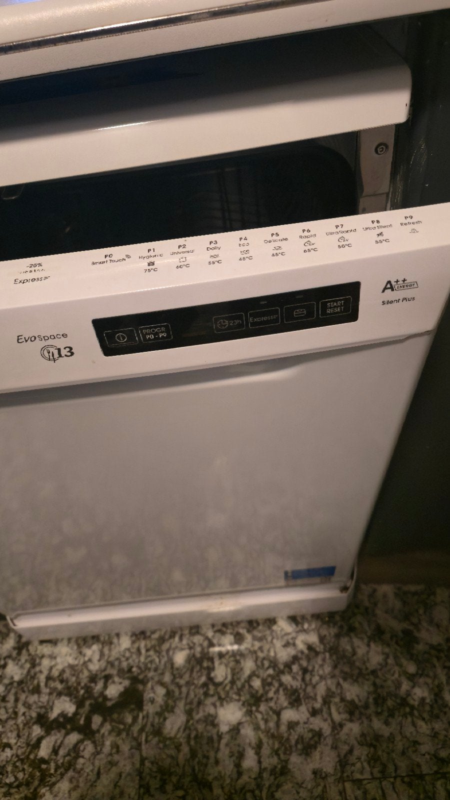 Candy Smart Afwasmachine Wit - 9 Programma's, App-bediening, Witgoed en Apparatuur, Vaatwasmachines, Ophalen, Gebruikt, Minder dan 85 cm