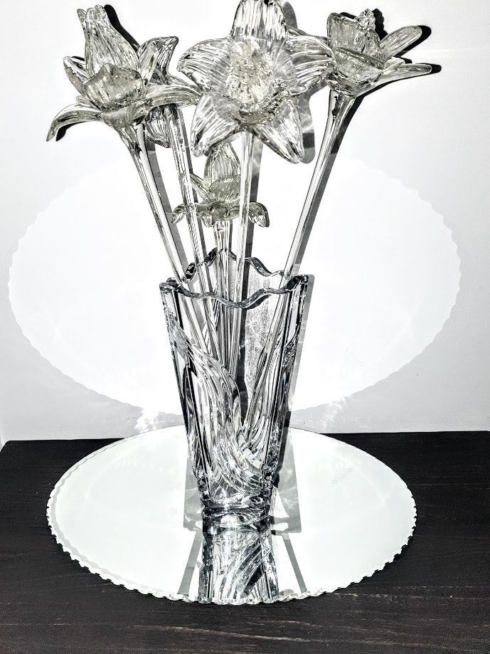 HOE MOOI IS DIT Zware kristallen vaas + murano bloemen, Ophalen