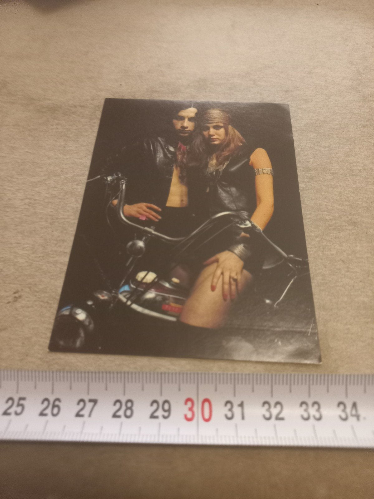 Vintage foto van stel op puch, jaren '70 stijl, Ophalen of Verzenden, 1960 tot 1980, Gebruikt
