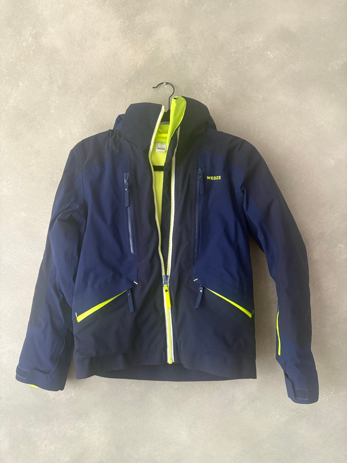 Wedze ski pak - jas en broek 146-152, Ophalen of Verzenden, Zo goed als nieuw, Jongen of Meisje