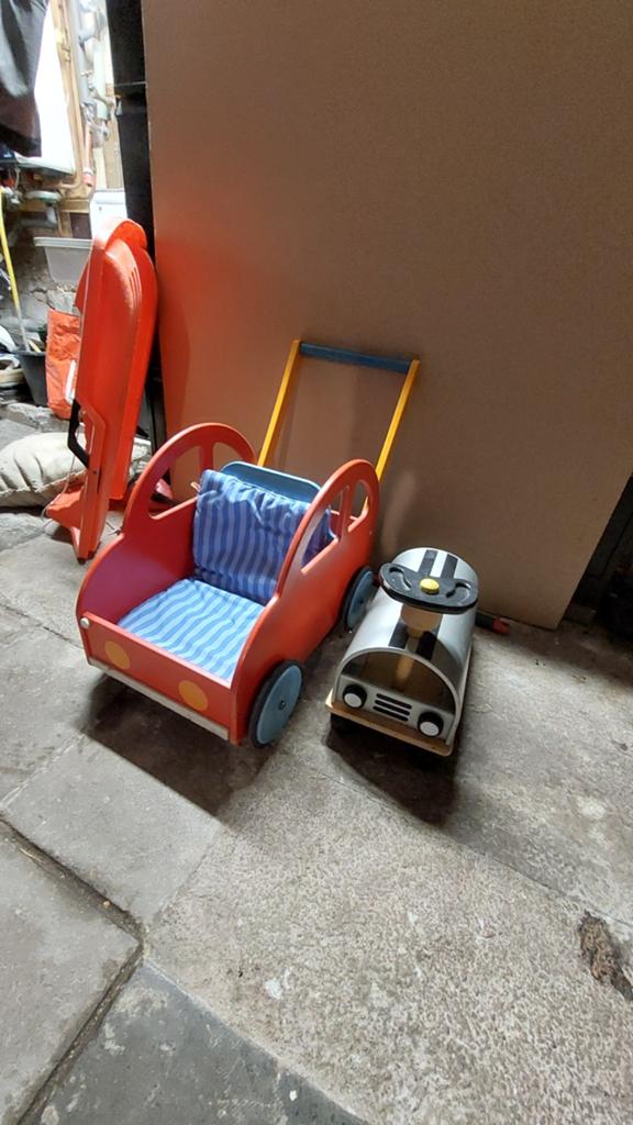 Race auto's kinderen, Kinderen en Baby's, Speelgoed | Speelgoedvoertuigen, Ophalen, Gebruikt