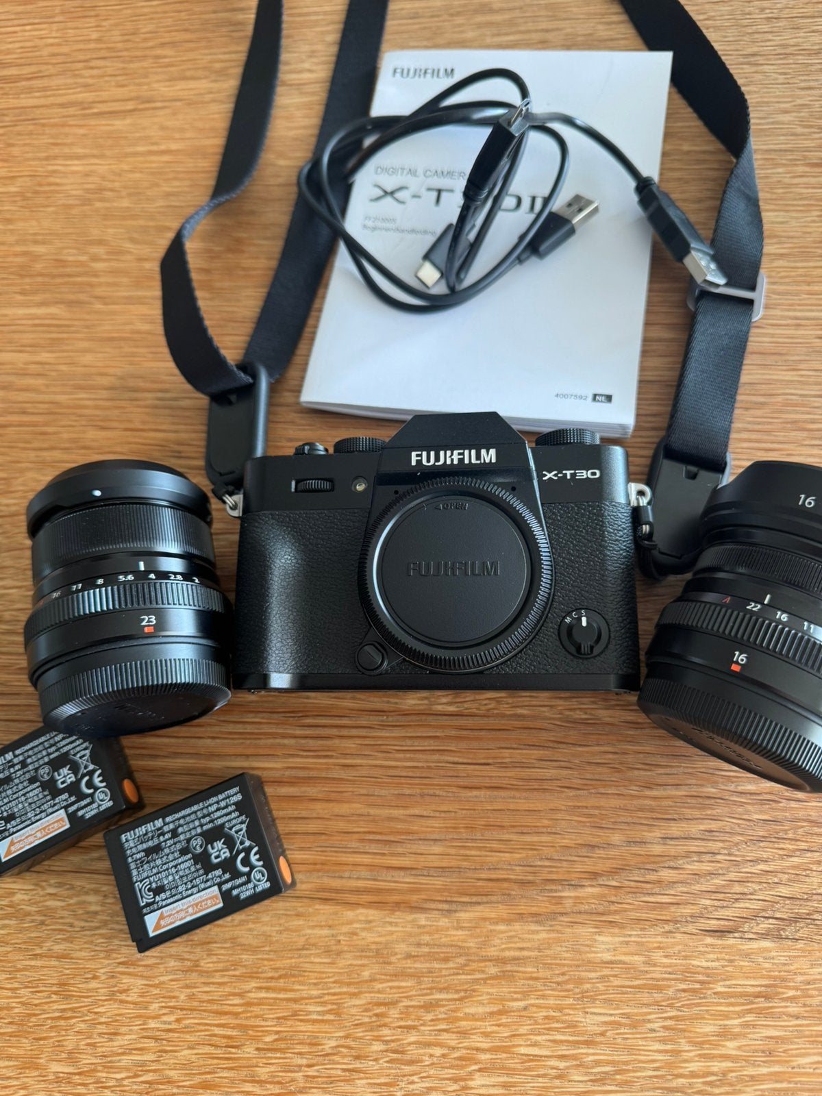 Fujifilm X-T30 II + XF 23mm + XF 16mm + Peak Design, Ophalen, Zo goed als nieuw, Geen optische zoom