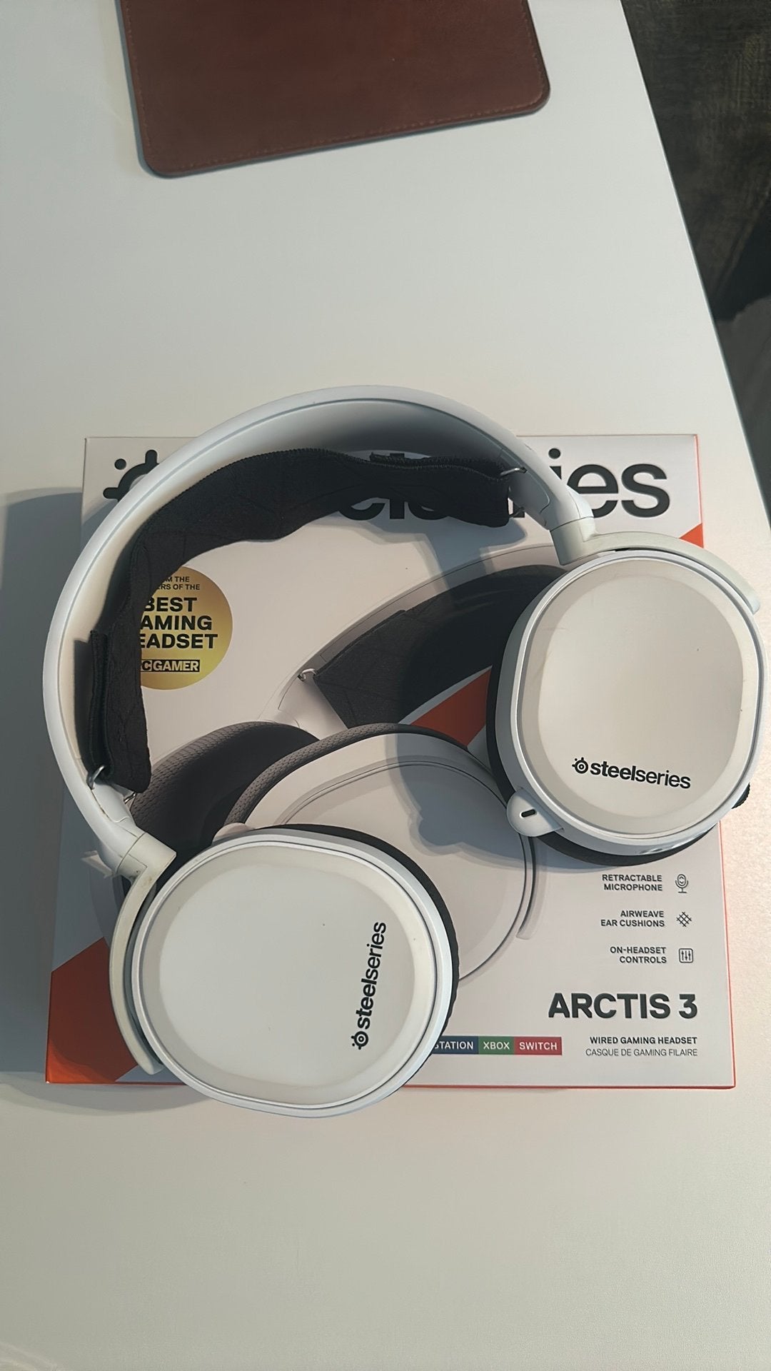 Steelseries arctis 3 zo goed als nieuw, Computers en Software, Ophalen of Verzenden, Gaming headset, Zo goed als nieuw