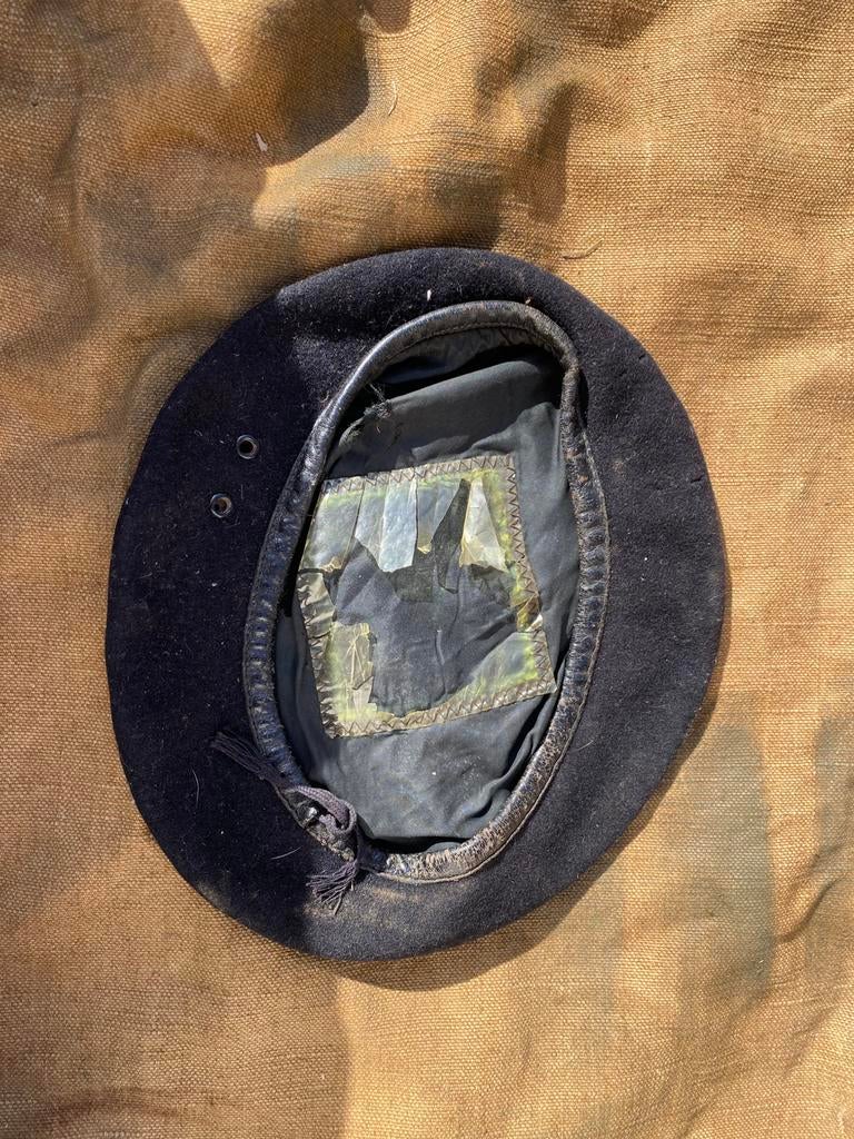 RTR Baret/ Huzaren., Ophalen of Verzenden, Zo goed als nieuw, Zwart