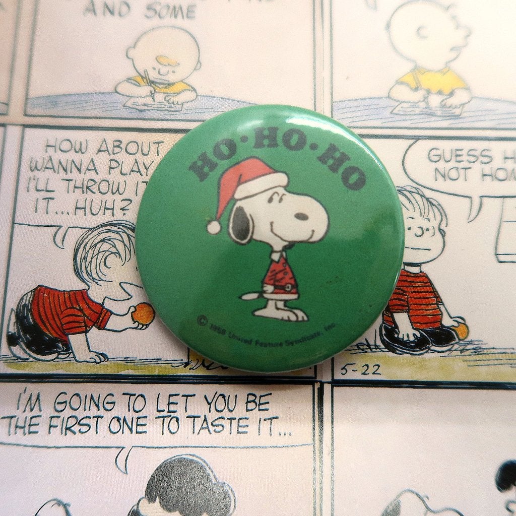 Snoopy Peanuts Comics Kerst 44MM Button Pin, Verzamelen, Stripfiguren, Verzenden, Snoopy, Nieuw, Overige typen