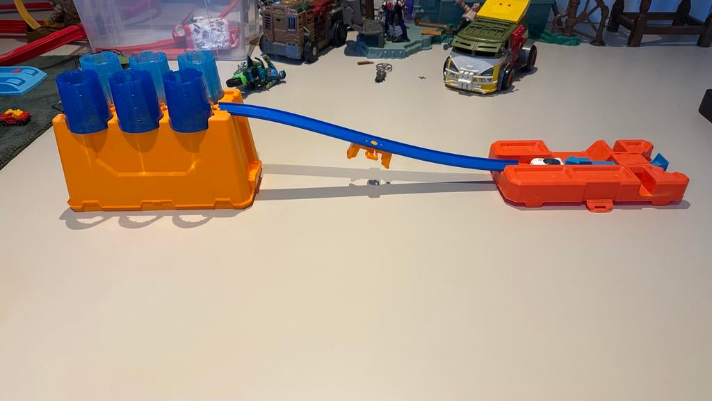 Hot Wheels Track Builder Stunt Racebaan + 5 auto's, Ophalen of Verzenden, Gebruikt, Hot Wheels, Zelf te bouwen