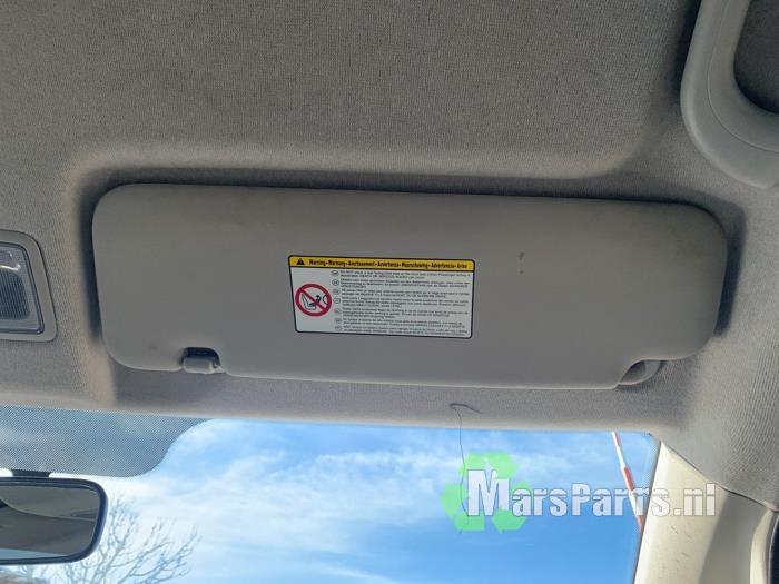 Zonneklep van een Hyundai IX20, Auto-onderdelen, Interieur en Bekleding, Gebruikt, -, -, Ophalen of Verzenden