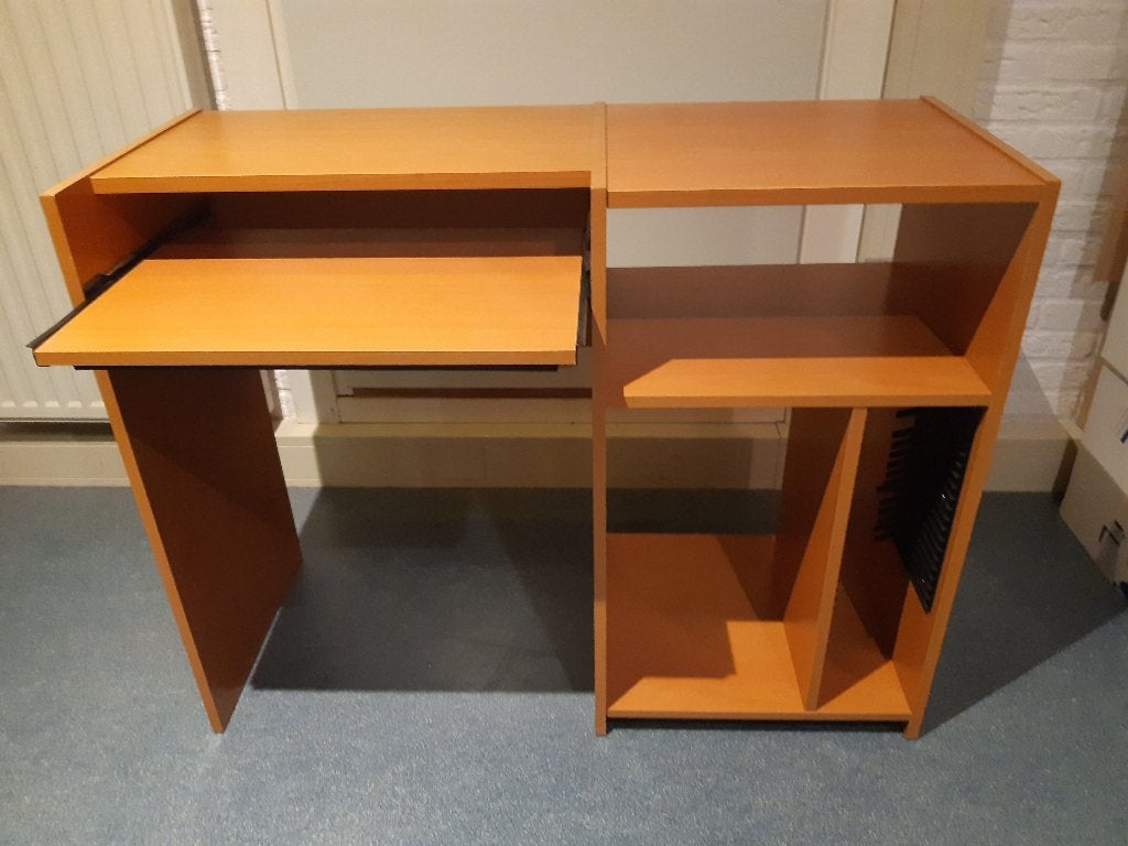 Computer Bureau met Toetsenbord-plank en CD-rek, Ophalen, Gebruikt