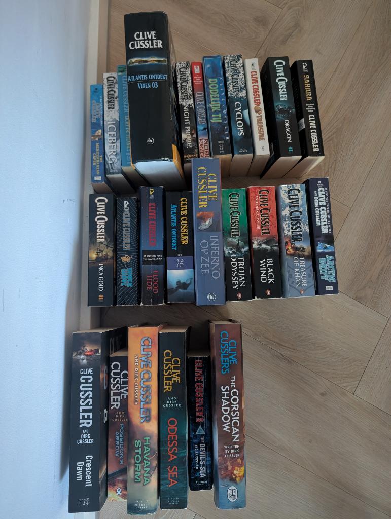 Grote Clive Cussler verzameling (67 boeken), Boeken, Avontuur en Actie, Ophalen, Gelezen, Clive Cussler