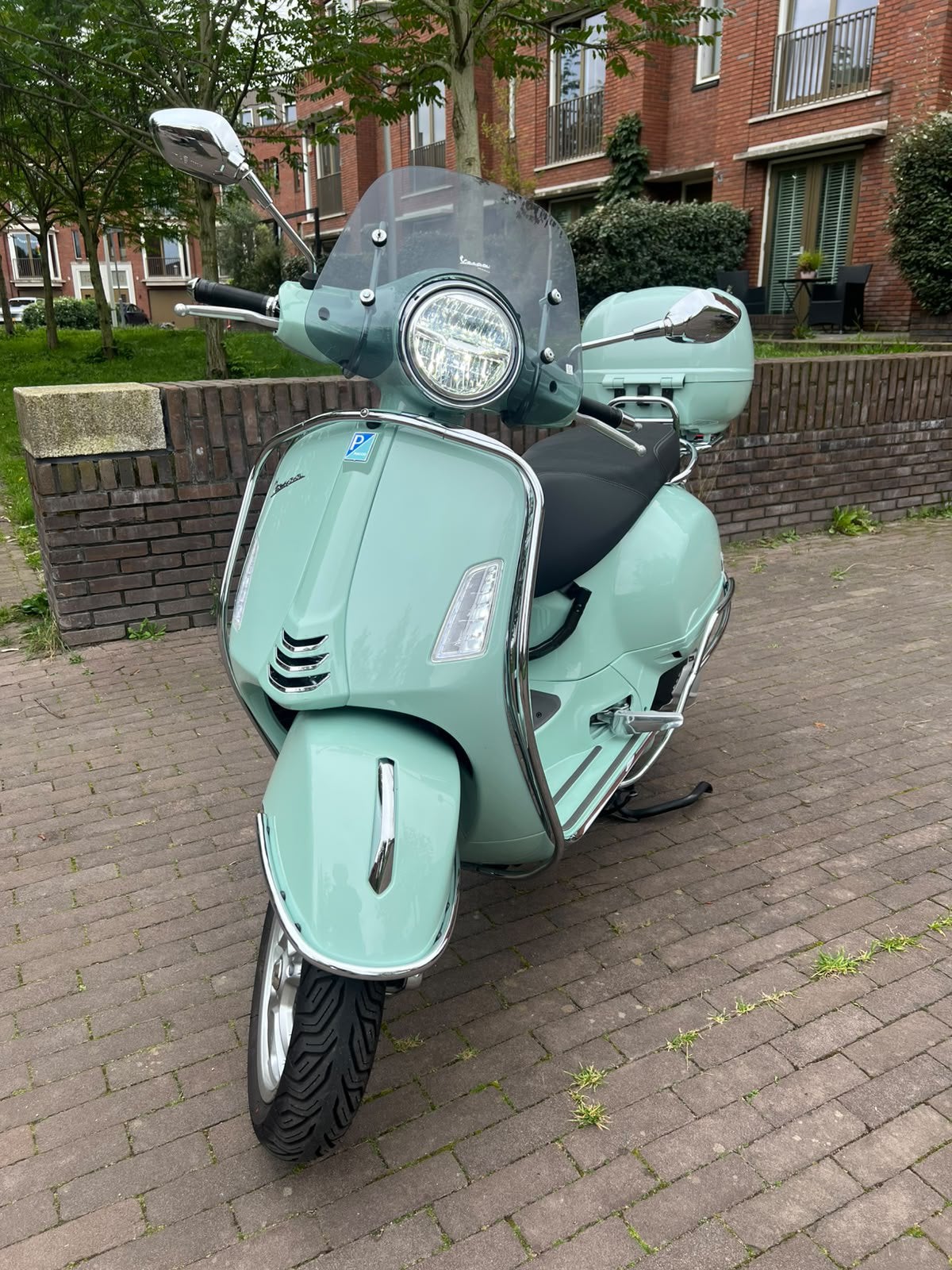 Vespa GTS 300