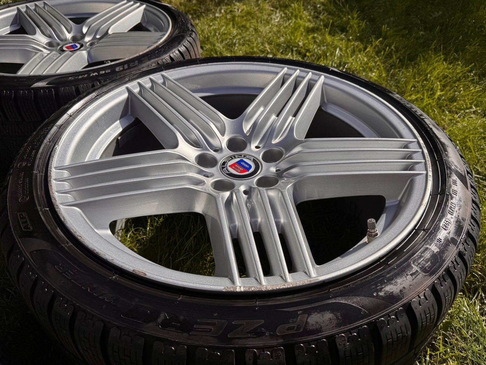 G20 G21 3611266 3611264 19 inch ALPINA Dynamic wintervelgen, 19 inch, Gebruikt, 265 mm, Banden en Velgen
