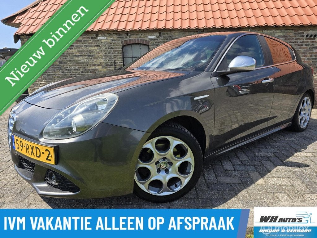 Alfa Romeo Giulietta 1.4 T Distinctive Sport!, Auto's, Alfa Romeo, Voorwielaandrijving, Euro 5, Gebruikt, 4 cilinders