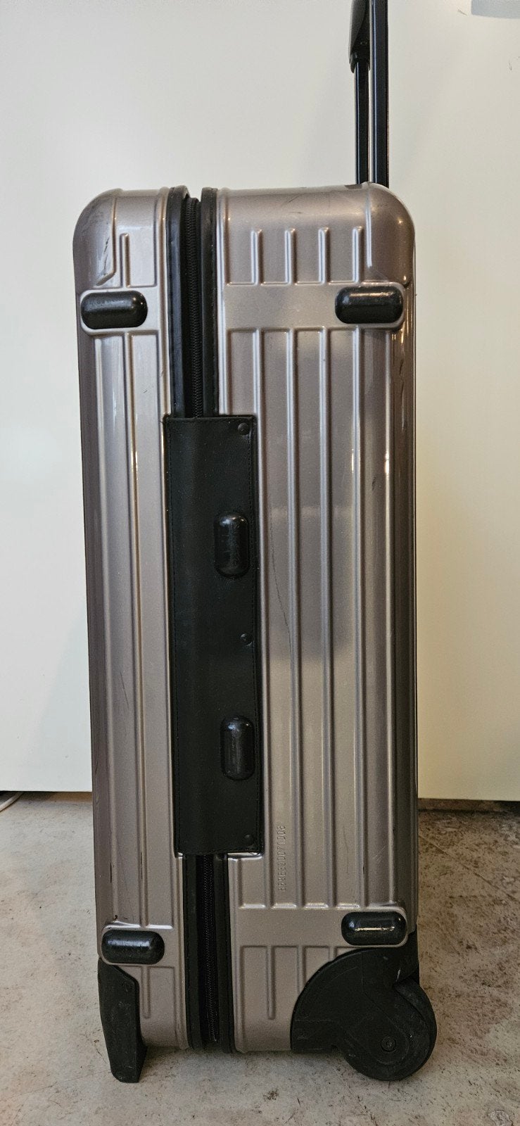 Rimowa Salsa 63cm Champagne, Gebruikt, Hard kunststof, Ophalen of Verzenden, 35 tot 45 cm