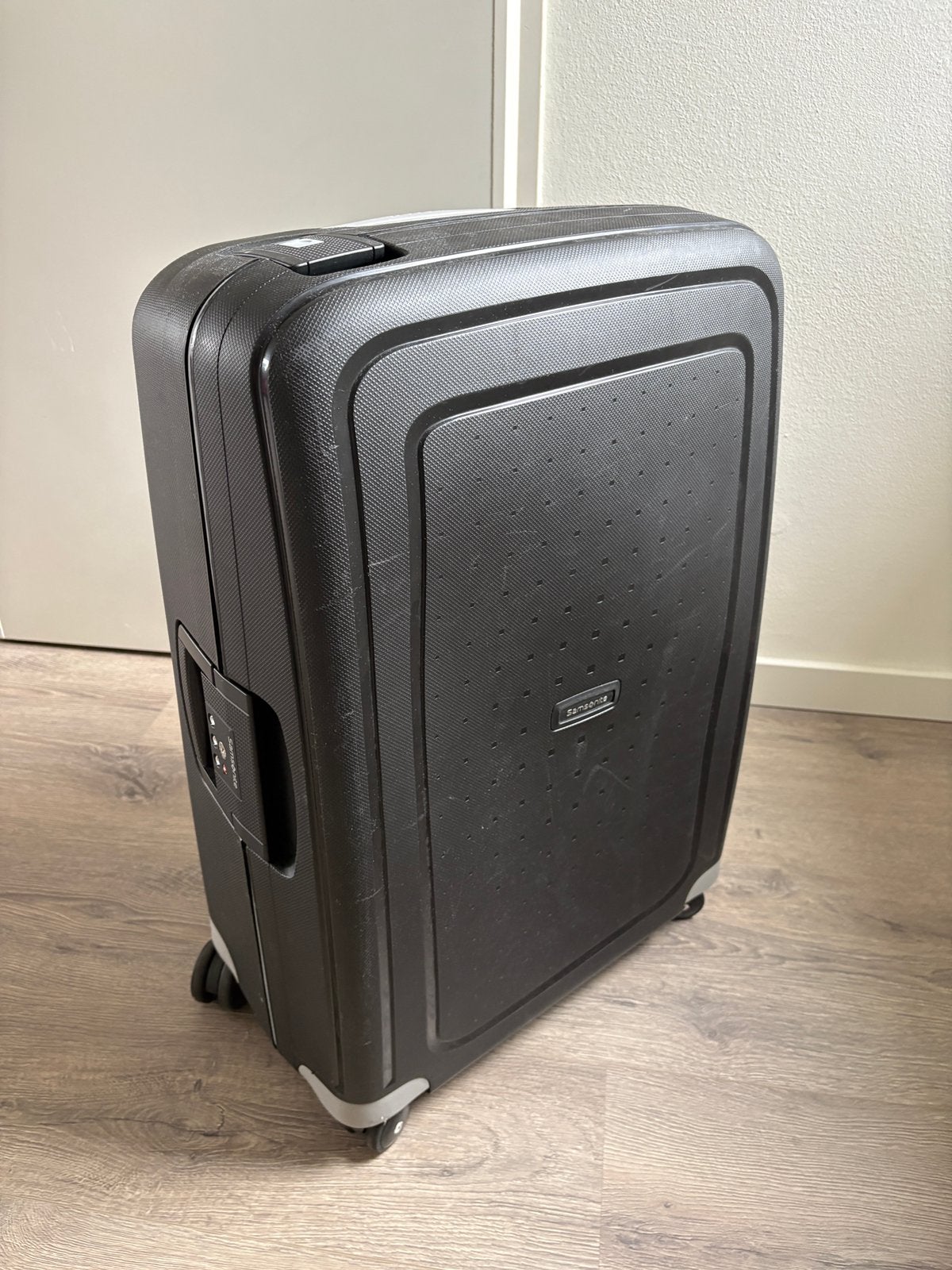 Samsonite koffer (Spinner, 69 cm, zwart), Ophalen, Gebruikt, Hard kunststof, 45 tot 55 cm