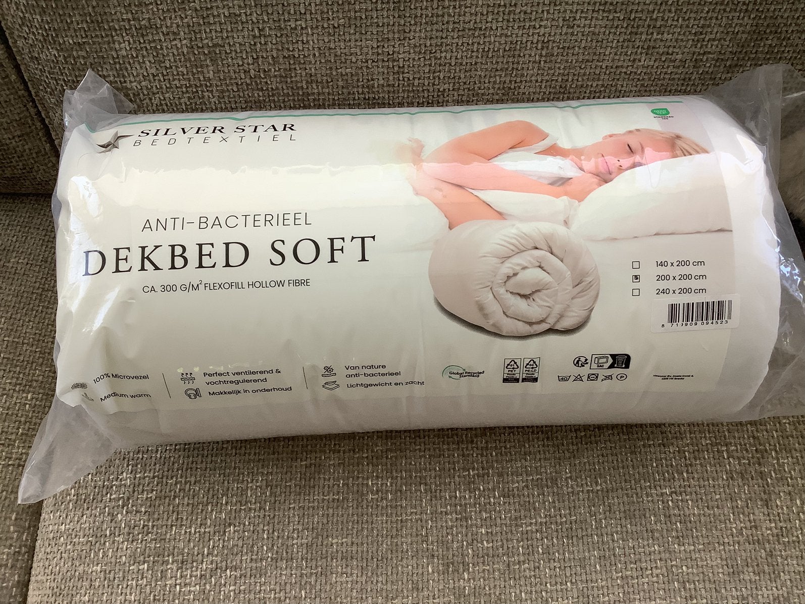 Nieuw in seal! Dekbed 200x200 cm soft anti bacterieel, Wit, Ophalen of Verzenden, Deken of Dekbed, Nieuw