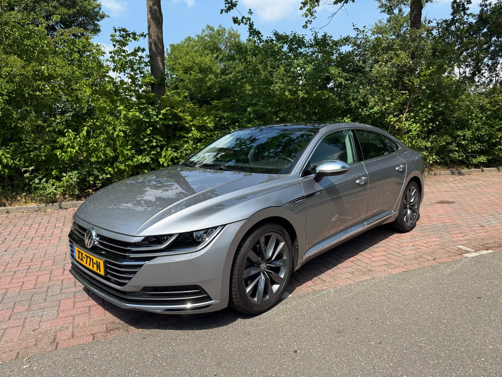 Volkswagen Arteon 1.5 TSI 150pk 7-DSG 2018 Grijs, Arteon, 1498 cc, Zwart, 4 cilinders