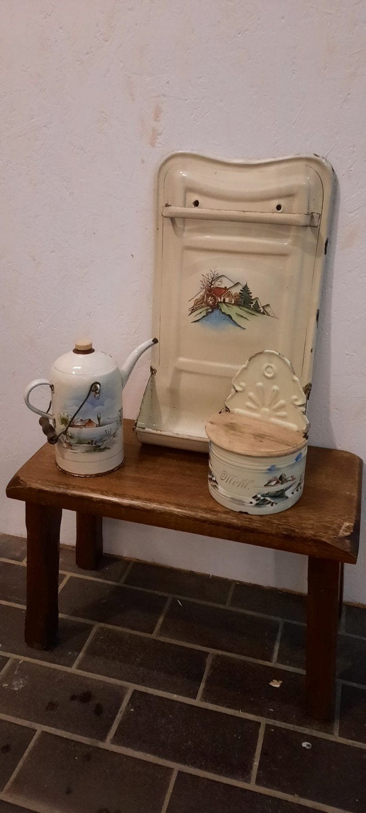 Leuke set emaille, Ophalen of Verzenden, 25 tot 50 cm, Rond, 50 tot 100 cm