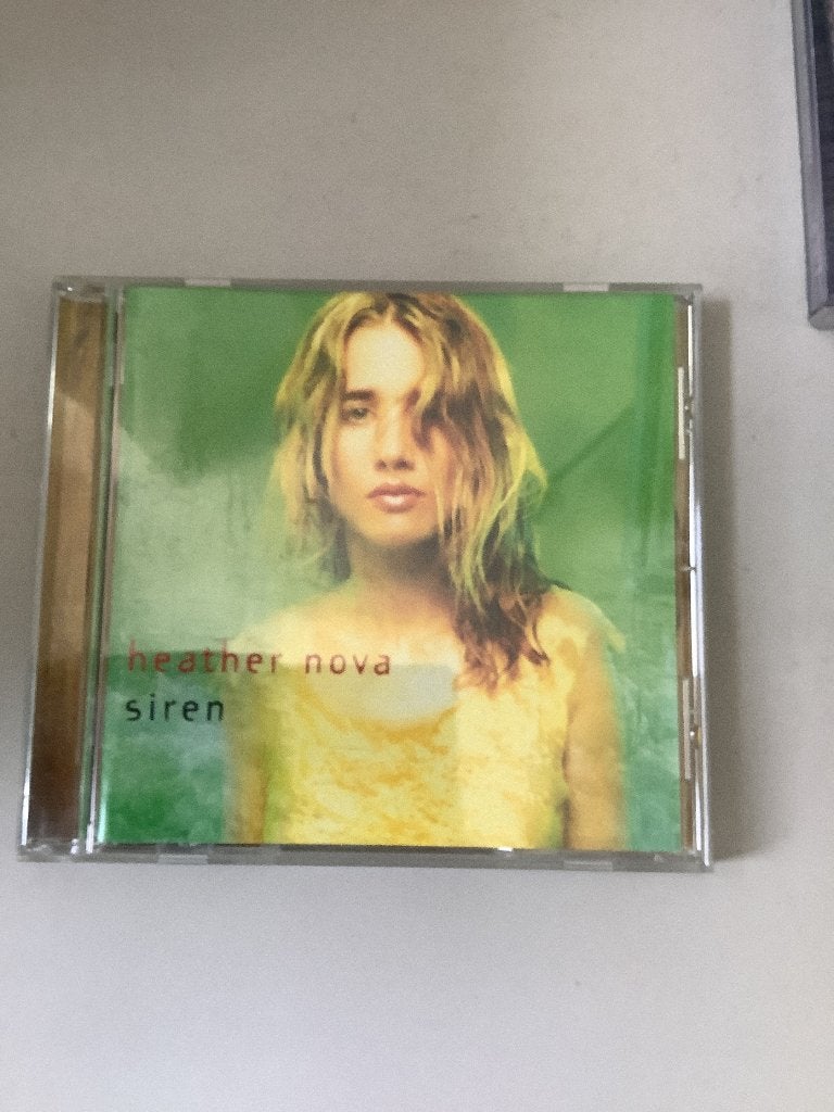 Heather nova,Siren., Ophalen of Verzenden, Zo goed als nieuw