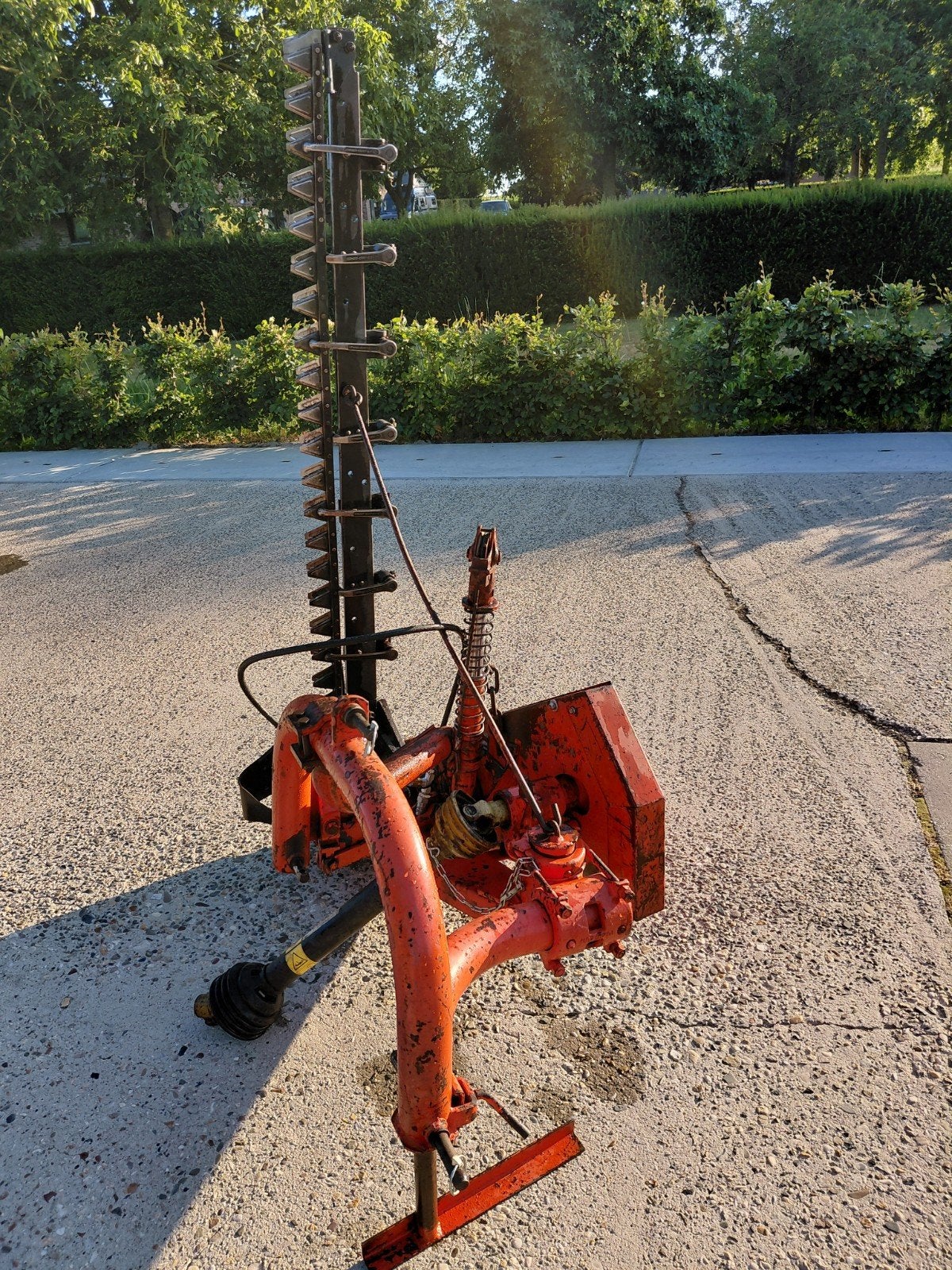 Busatis messenbalk/maaibalk., Tuin en Terras, Ophalen, Gebruikt, Handgrasmaaier, Versnellingen