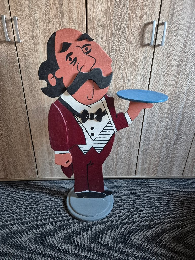 Butler, Ophalen