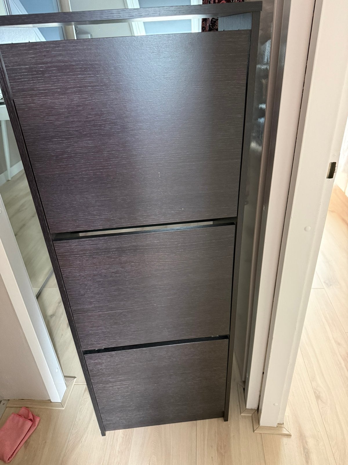 Schoenenkastje ikea donkerbruin gratis af te halen., Ophalen, Gebruikt