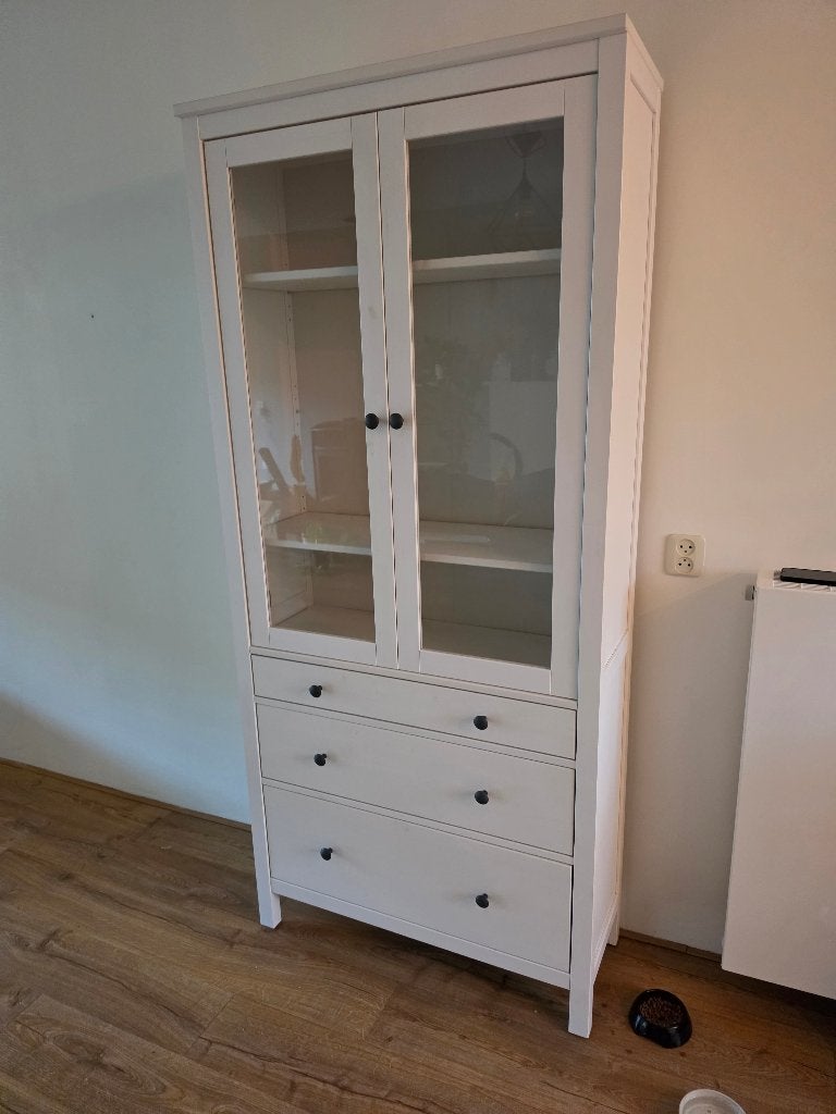 Witte IKEA Hemnes Vitrinekast met 3 Lades, Ophalen, Gebruikt, Modern, Scandinavisch, Met lade(s)