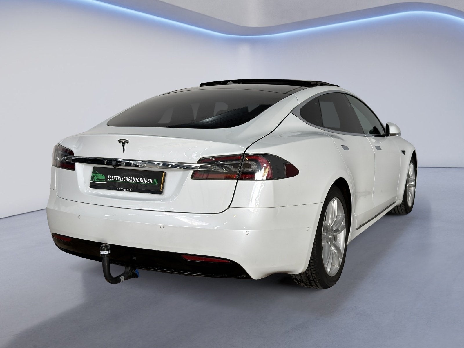 Tesla Model S 75D Base|PANO|LUCHTVERING|TREKHAAK|NAP|INRUIL, Gebruikt, Zwart, Wit, Hatchback
