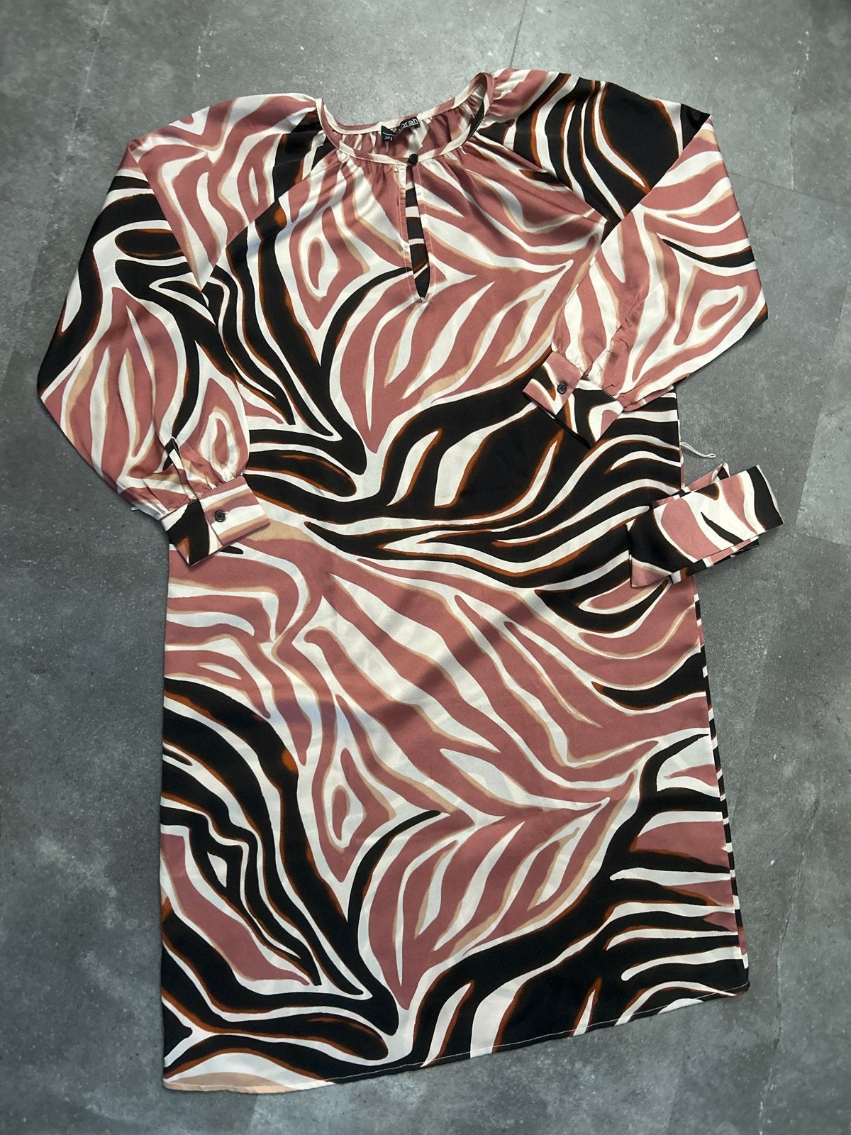 Norah Jurk met zebraprint - Maat M, Kleding | Dames, Maat 38/40 (M), Meerkleurig, Ophalen of Verzenden, Zo goed als nieuw