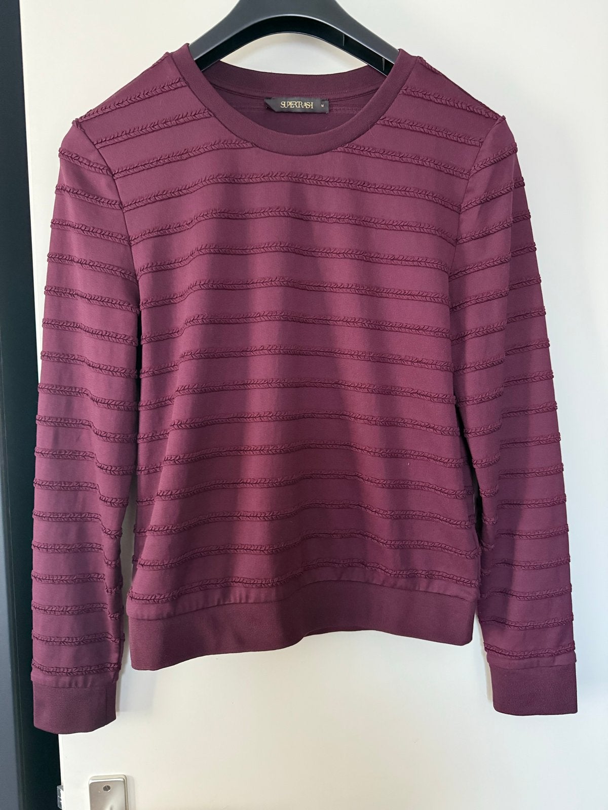 SuperTrash trui met textuur, maat M, Ophalen of Verzenden, Zo goed als nieuw, Maat 38/40 (M), Rood