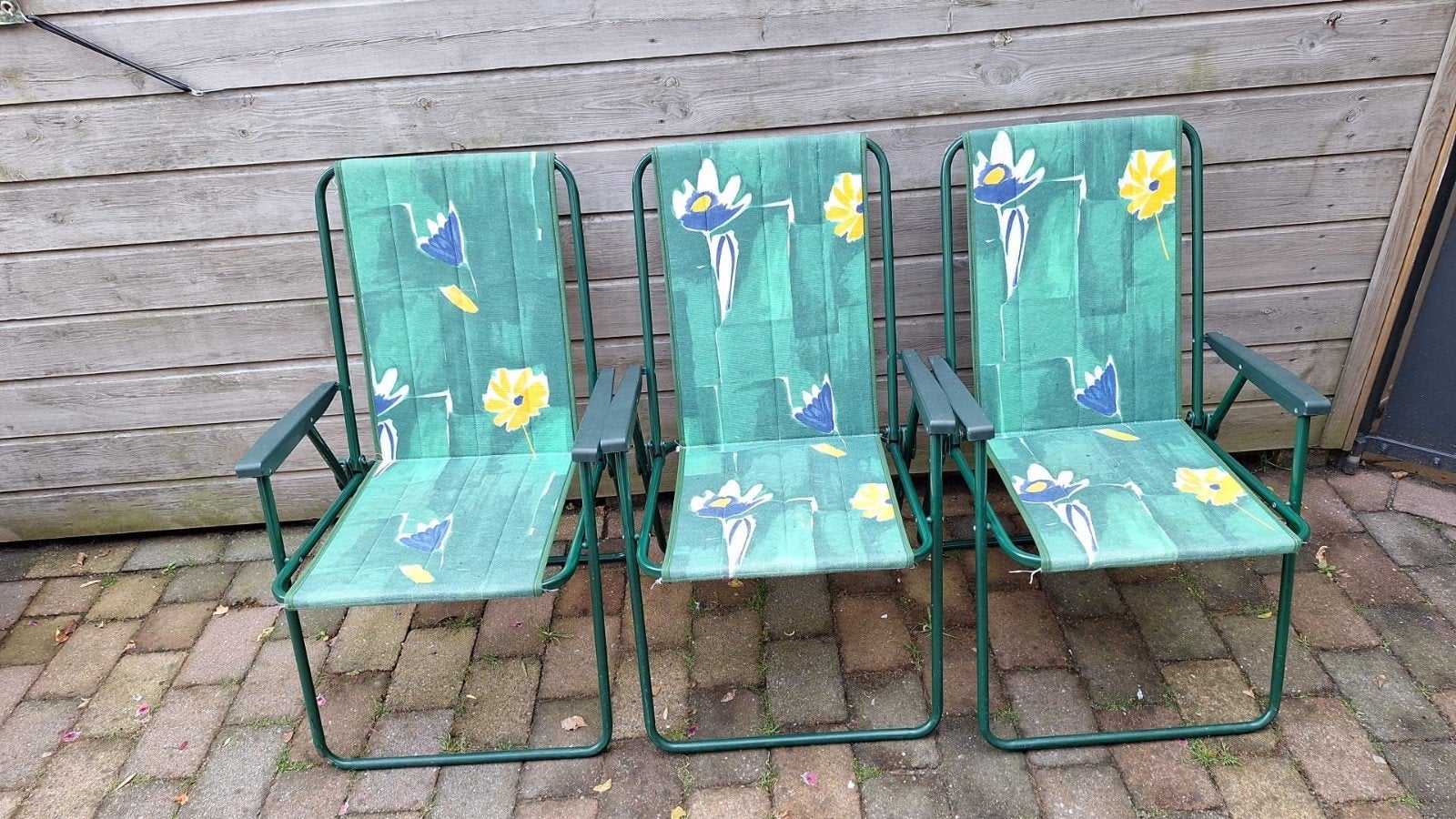 3 camping stoeltjes, Ophalen