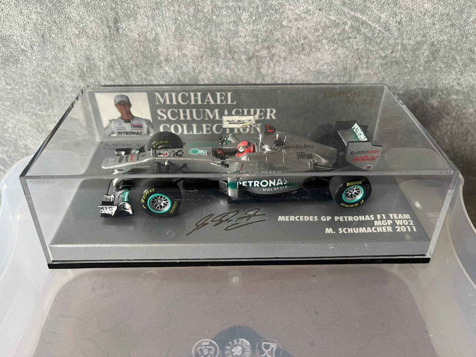 Minichamps / Meecedes GP Petronas F1 Team MGP W02, Hobby en Vrije tijd, Modelauto's | 1:87, Ophalen, Zo goed als nieuw, Auto, Overige merken