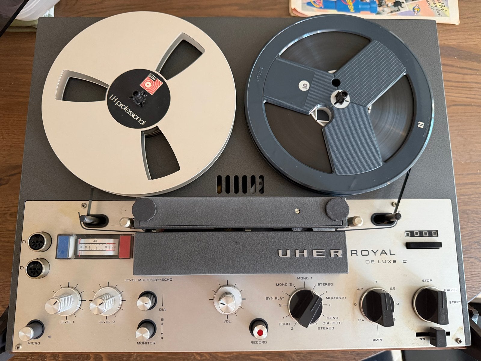 Uher Royal De Luxe C Bandrecorder met stofkap en banden, Ophalen, Bandrecorder, Met stofkap