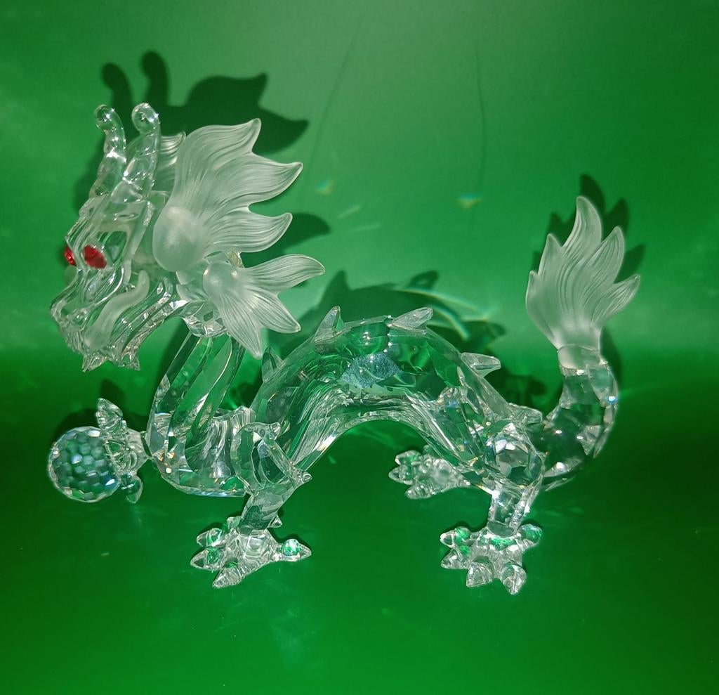 Swarovski jaarstuk Draak, Verzamelen, Swarovski, Zo goed als nieuw, Figuurtje, Ophalen of Verzenden