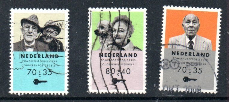 ‹(•¿•)› nl # m0009 nvph 1557 t/m 1559 ouderenzegels, Ophalen of Verzenden, Na 1940, Gestempeld