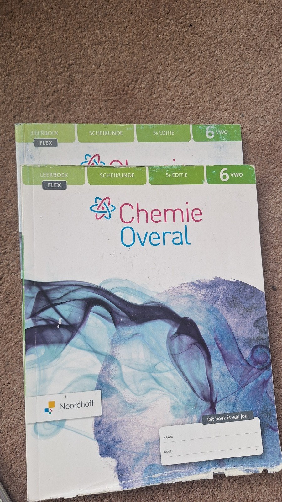 Chemie Overal Leerboek 6 en 5 VWO 5e editie Noordhoff, Boeken, Ophalen of Verzenden, Gelezen, VWO, Scheikunde