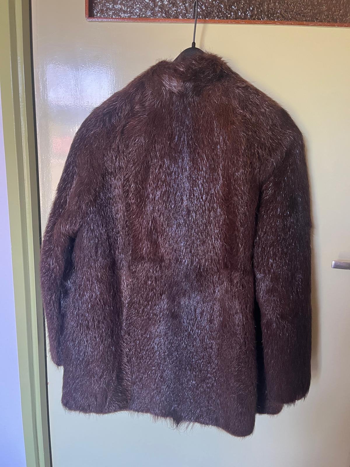 Vintage bontjas jaren 70, echt bont, donker roodbruin, Kleding | Dames, Jassen | Winter, Ophalen of Verzenden, Gedragen, Maat 38/40 (M)