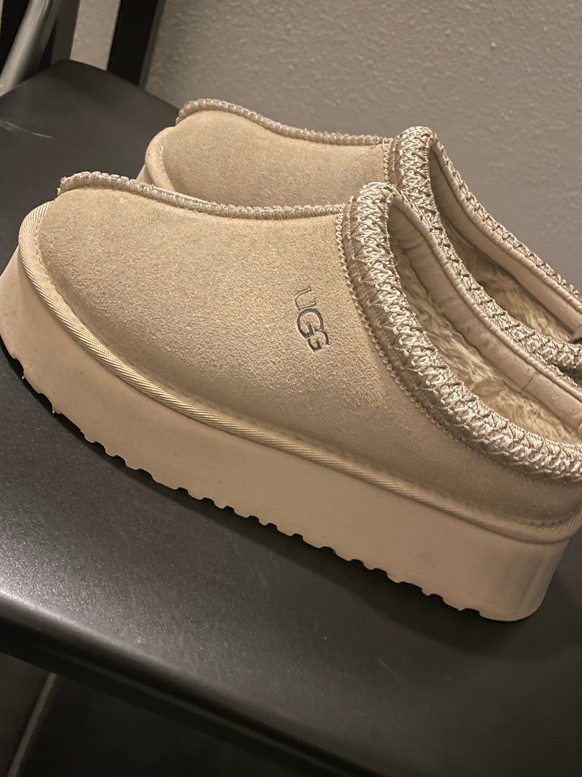Dames ugg, Kleding | Dames, Ophalen of Verzenden, Zo goed als nieuw, Zwart