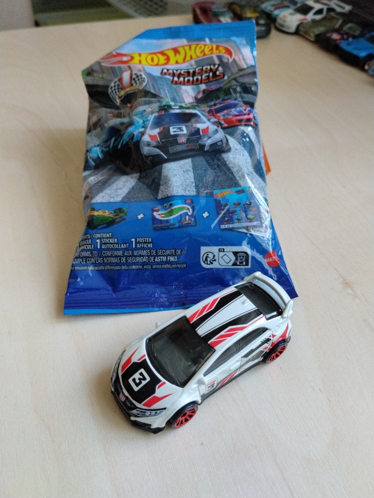 Hotwheels 2016 honda civic type R hot wheels, Hobby en Vrije tijd, Modelauto's | Overige schalen, Ophalen of Verzenden, Nieuw